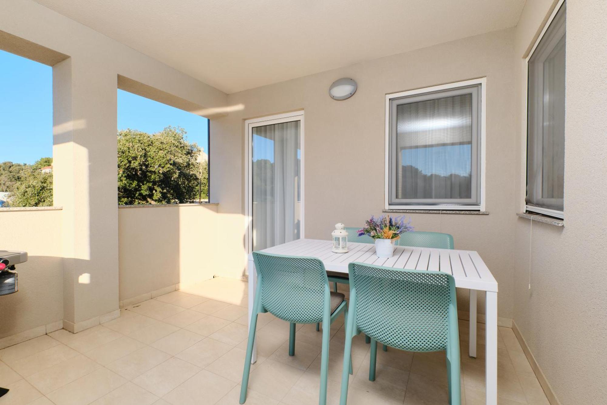 Apartments Divna Mali Losinj Exterior photo
