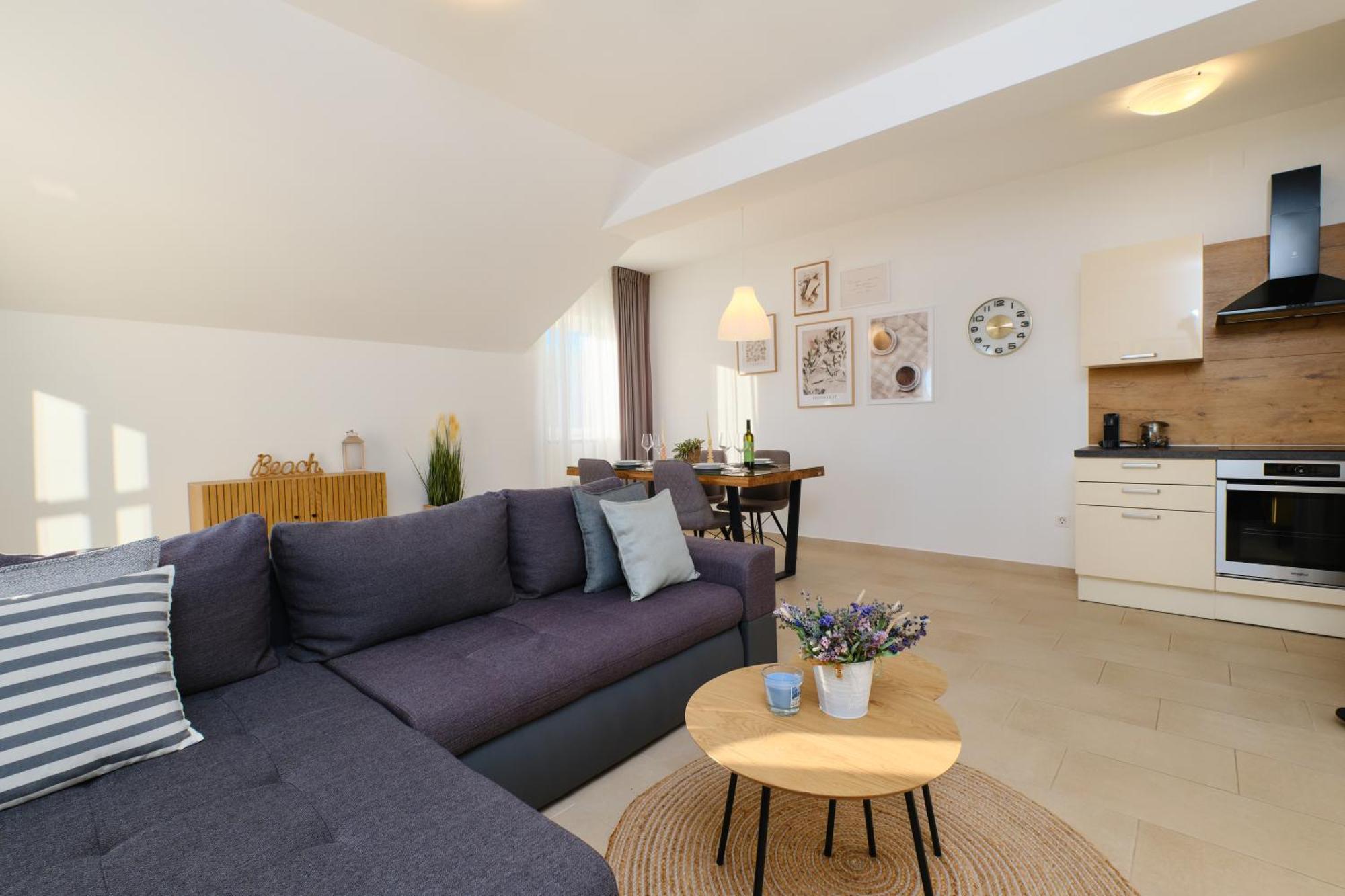 Apartments Divna Mali Losinj Exterior photo