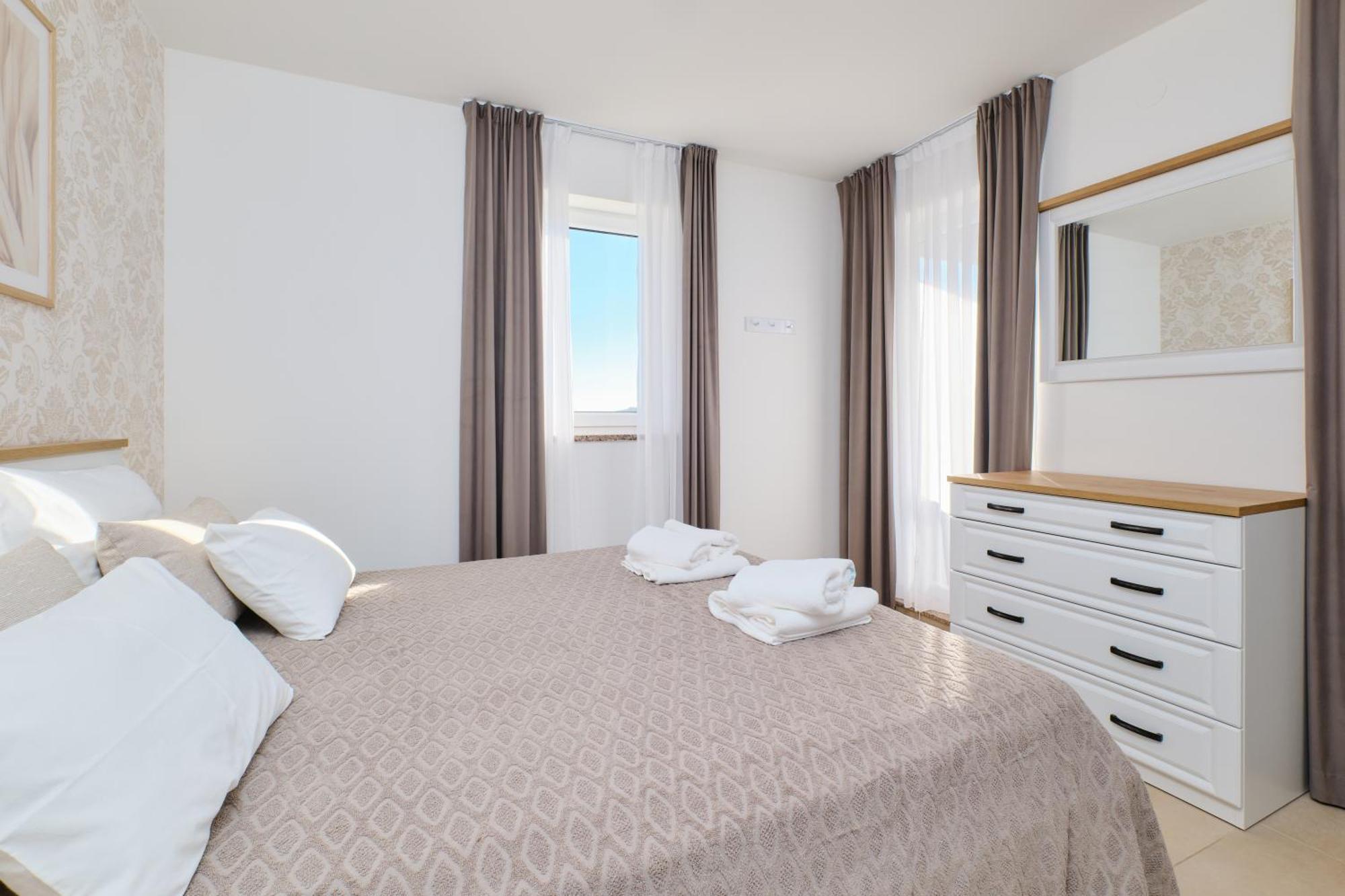 Apartments Divna Mali Losinj Exterior photo